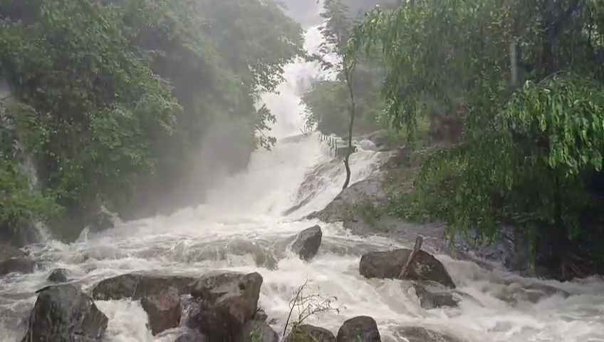 தொடரும் தடை: 23ஆவது நாளாகக் கோவை குற்றால அருவில் மூடல்