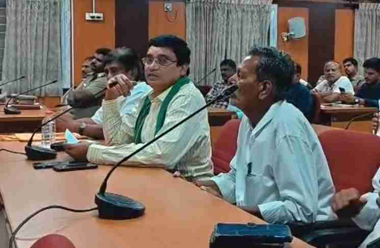 கோவையில் நடைபெற்ற சிறப்பு விவசாயிகள் குறை தீர்ப்பு கூட்டம்..!